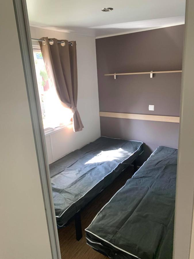Mobilehome 8 Personnes Avec Clim Situe Aux Sables Du Midi 瓦尔拉普拉日 外观 照片